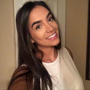 Meet your Posher, Antonella